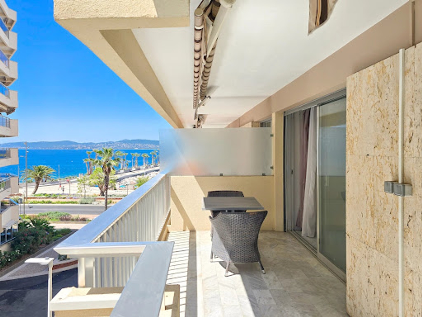 Appartement à vendre - 3 pièces - 80m2 - Saint-Raphaël (83700)