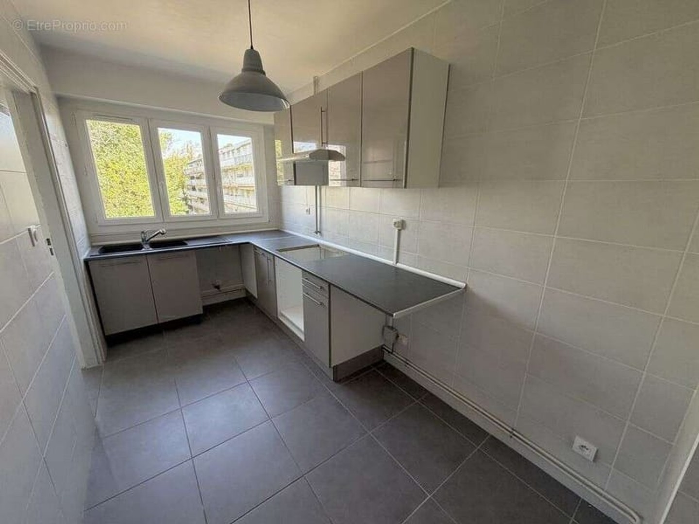 Appartement à vendre - 3 pièces - 65m2 - Marseille 13e (13013)