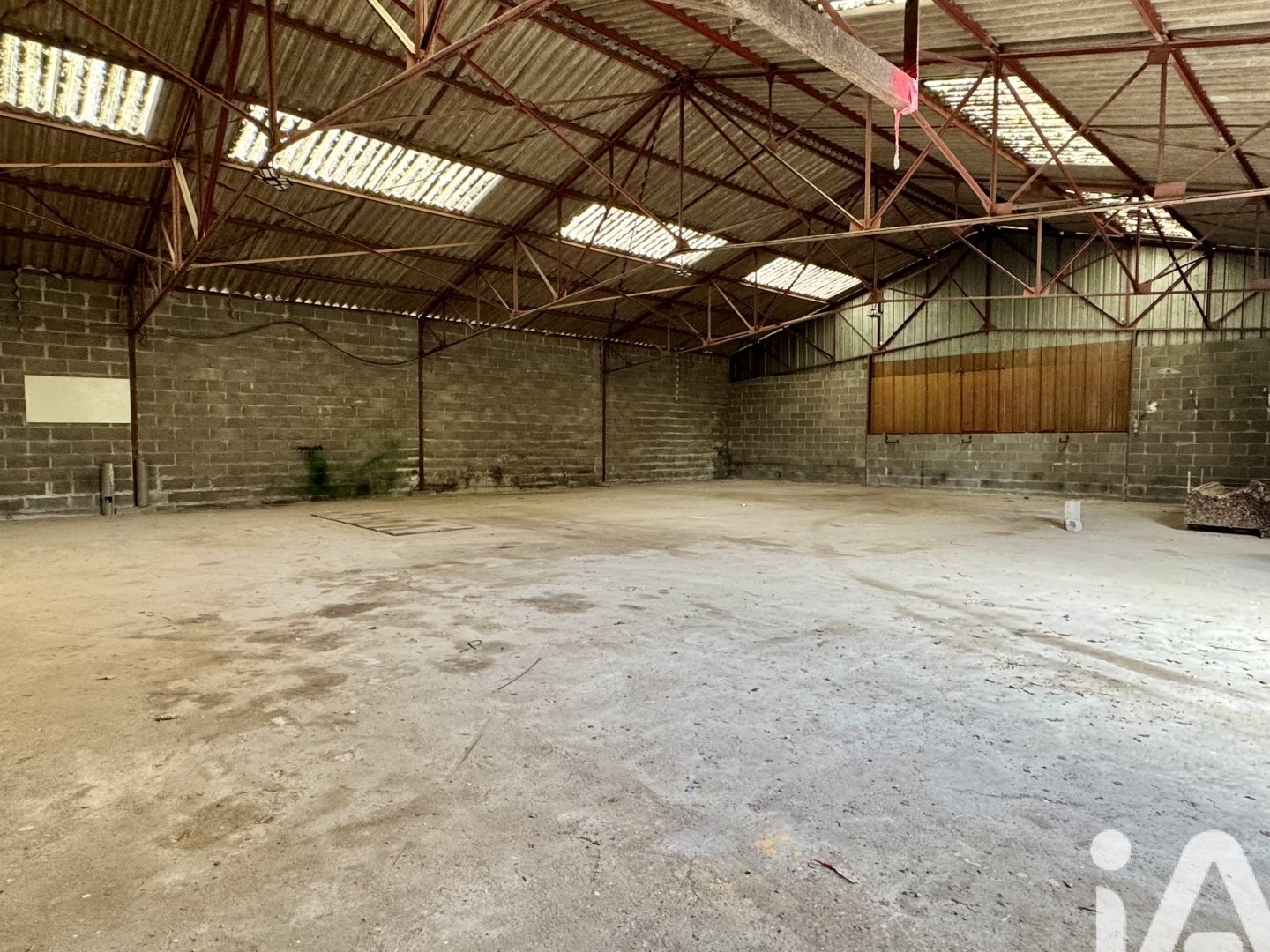 Maison à vendre - 1 pièce - 300m2 - Vernantes (49390)