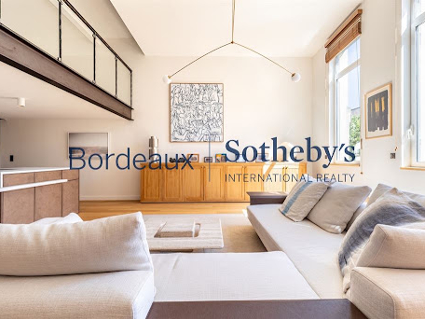 Appartement à vendre - 4 pièces - 140m2 - Bordeaux (33000)