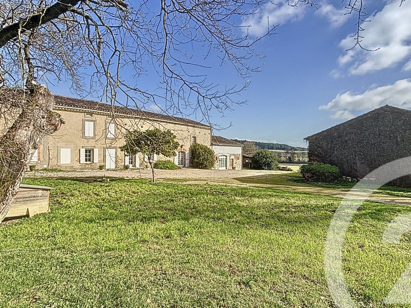 Maison 7 pièces 214 m²
