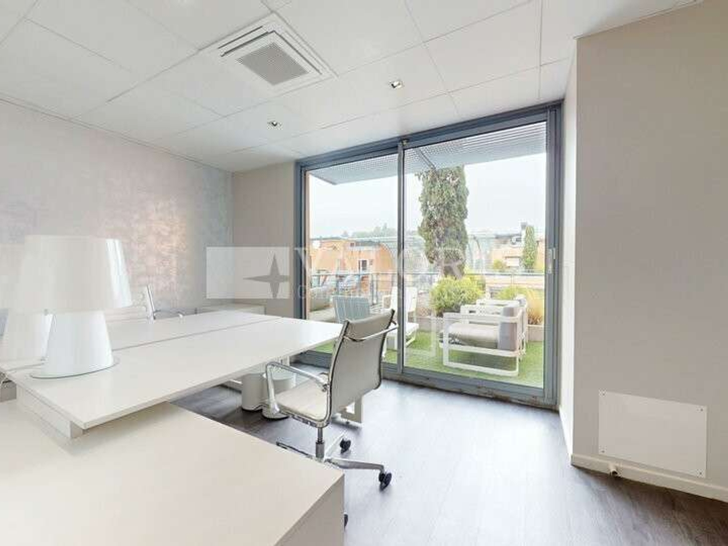 bureaux lumineux Cité Internationale à Lyon 6e