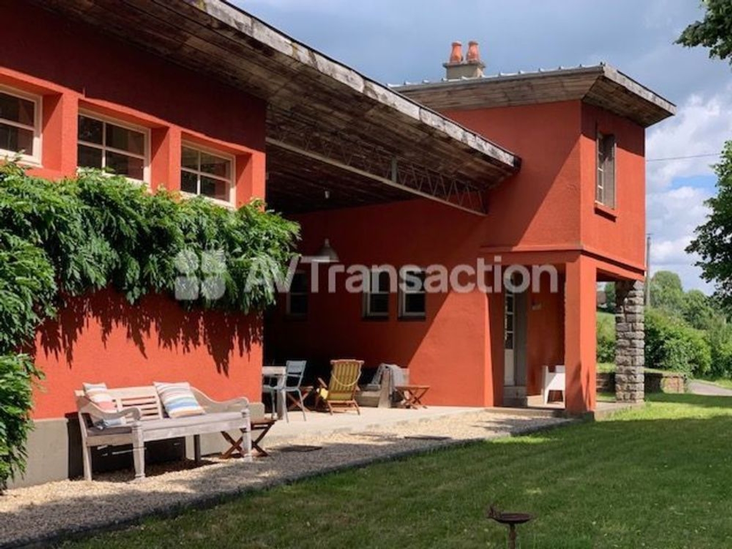 Corrèze : Ancienne école de 152 m² rénovée en loft et maison