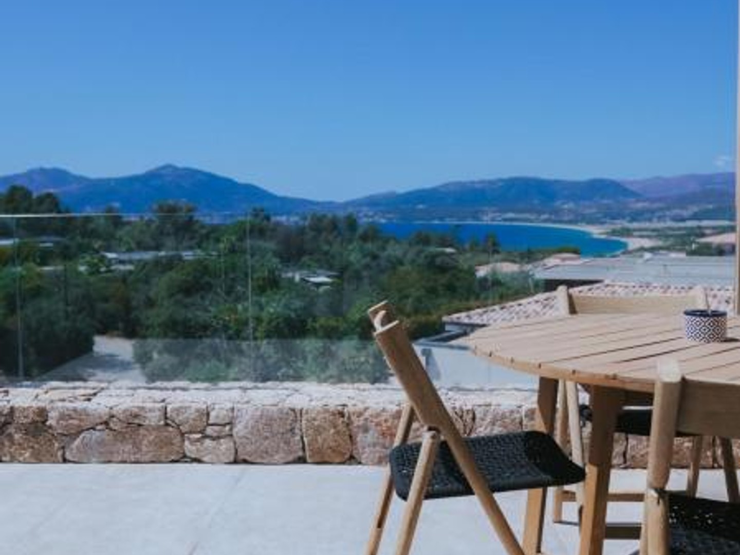 PORTICCIO Résidence d'exception avec piscine - T3 vue mer & jardins privatifs