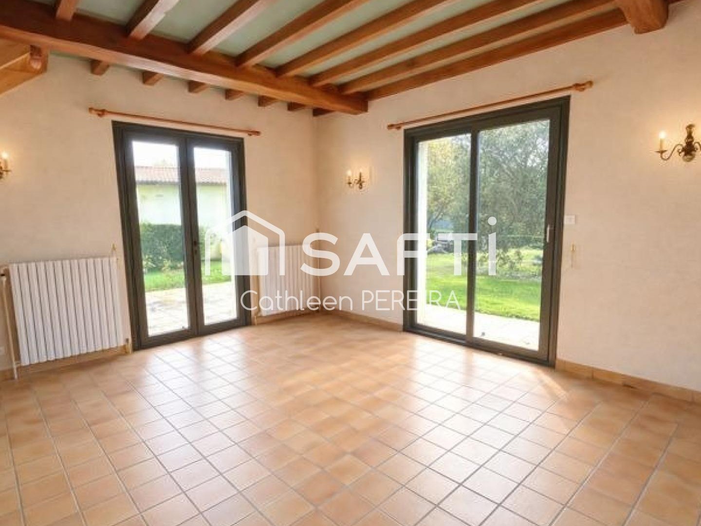 Maison à vendre - 6 pièces - 145m2 - Saint-Sulpice-La-... (81370)