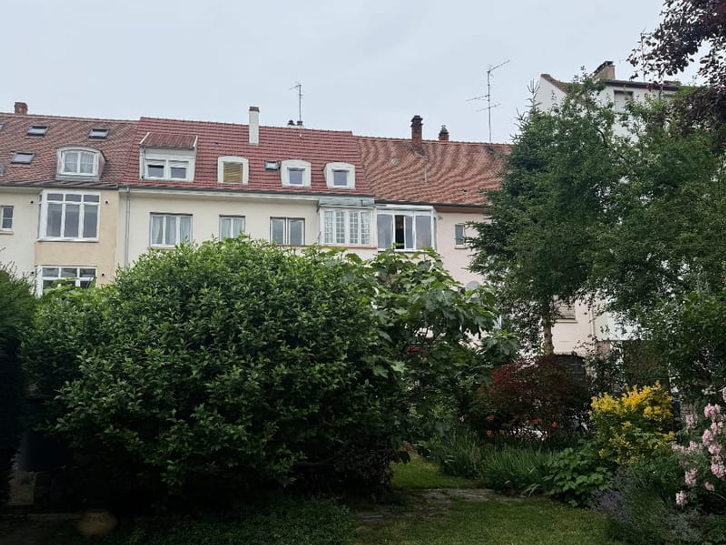 Appartement à vendre - 4 pièces - 141m2 - Strasbourg (67100)