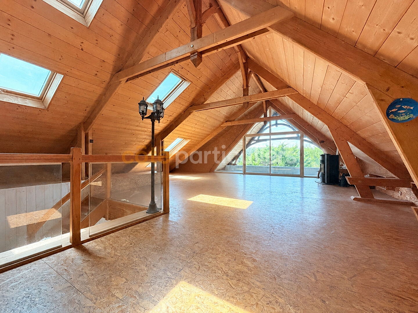 Immeuble à vendre - 12 pièces - 380m2 - Montlouis-Sur-Loire (37270)