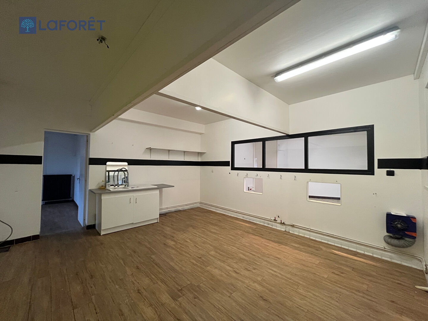 Locaux à vendre - 179m2 - Bignan (56500)