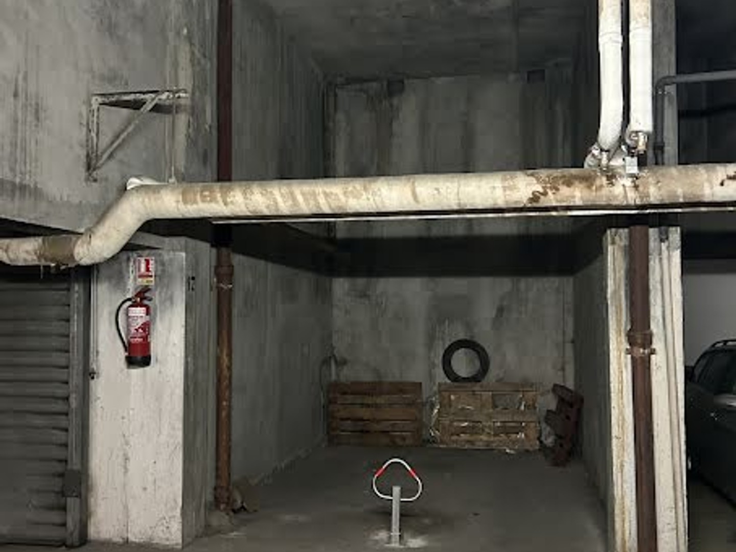Parking 13 m²