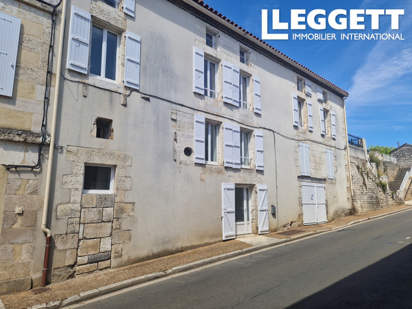 Immeuble à vendre - 9 pièces - 175m2 - Marthon (16380)