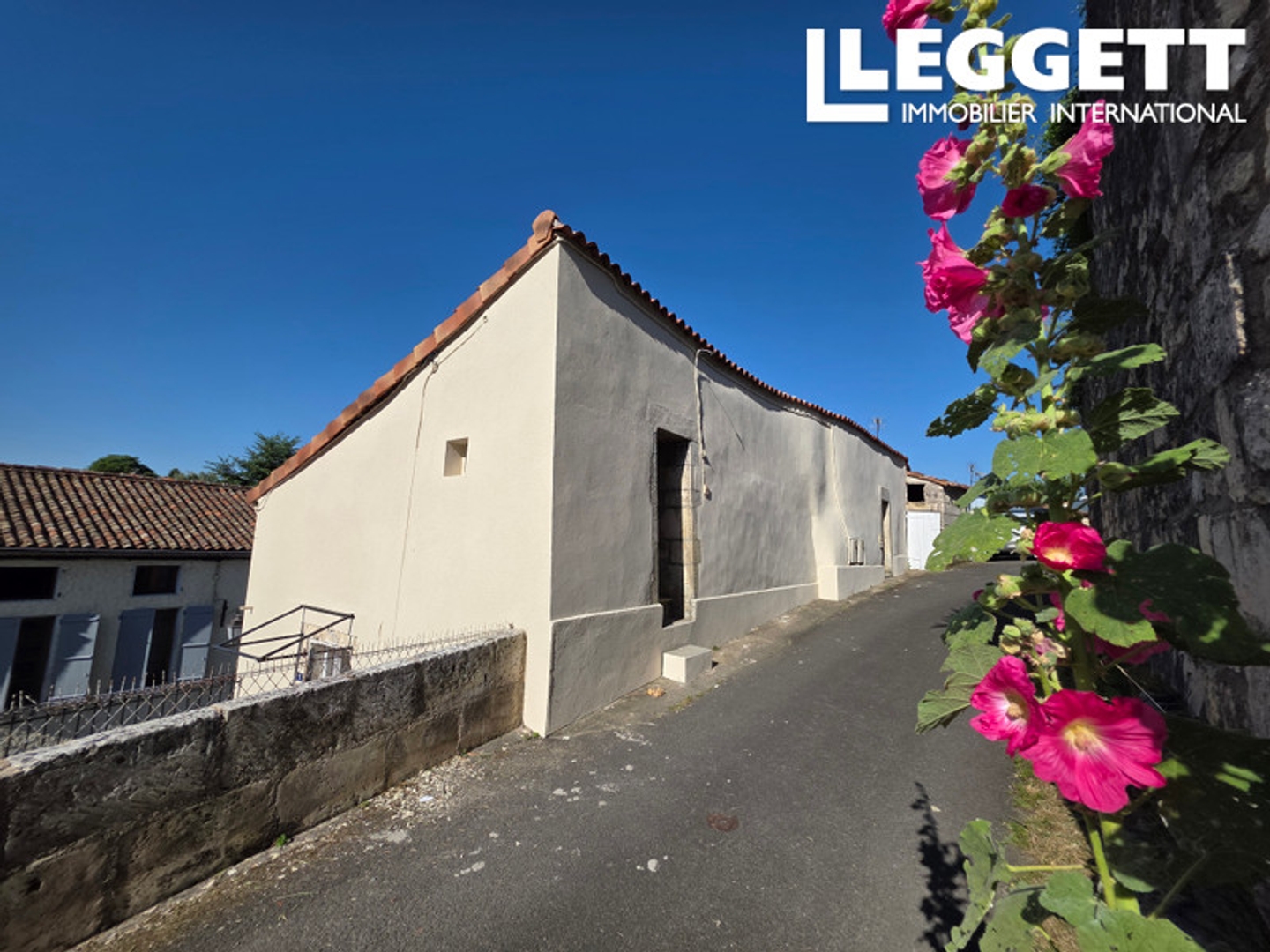Immeuble à vendre - 9 pièces - 175m2 - Marthon (16380)