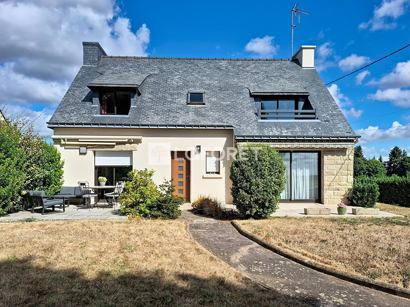 Maison 8 pièces 176 m²