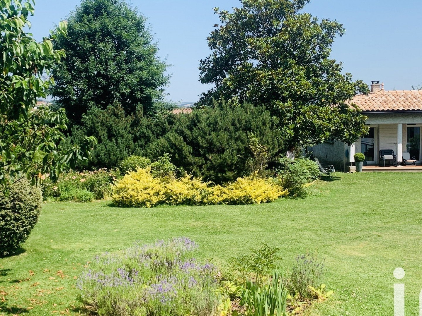 Maison 8 pièces 220 m²