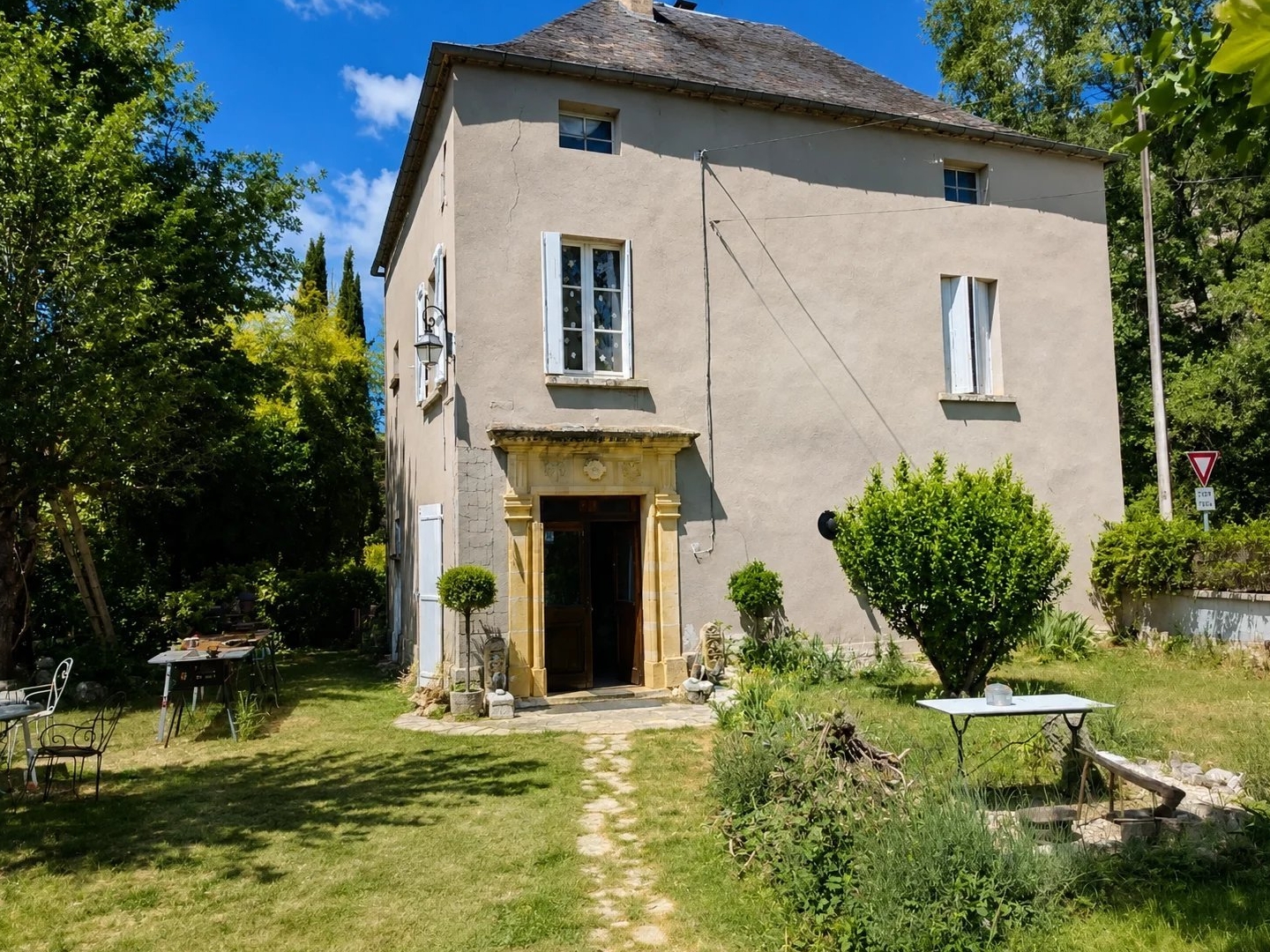 À découvrir sur la commune de Dégagnac, à seulement 7 minutes de Gourdon !