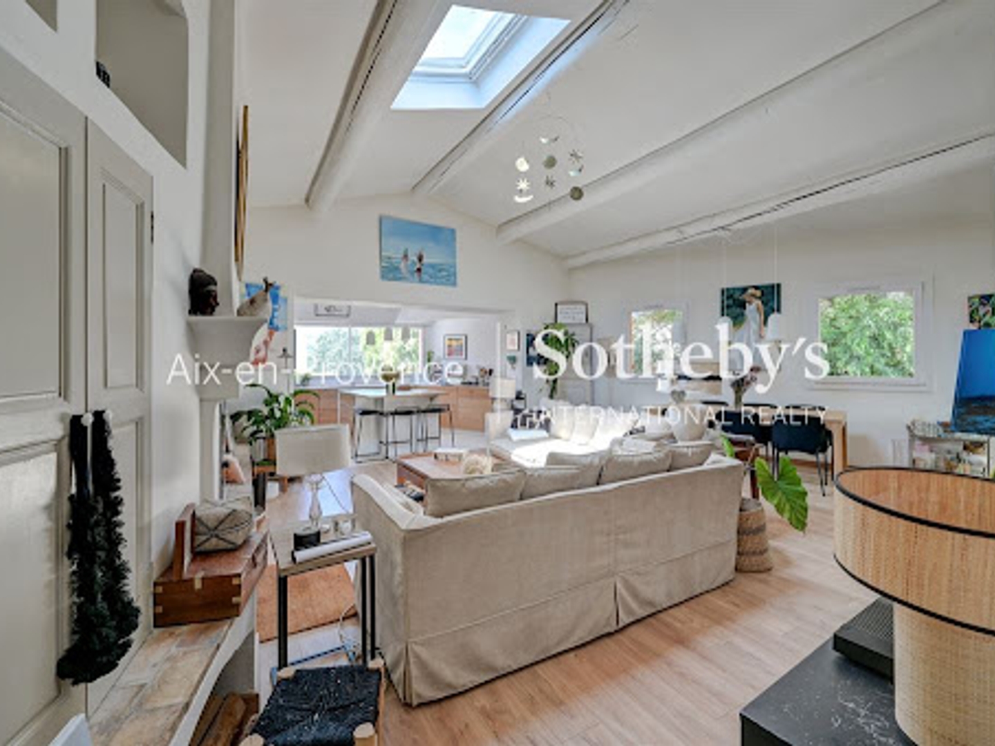 Maison à vendre - 4 pièces - 127m2 - Aix-En-Provence (13540)