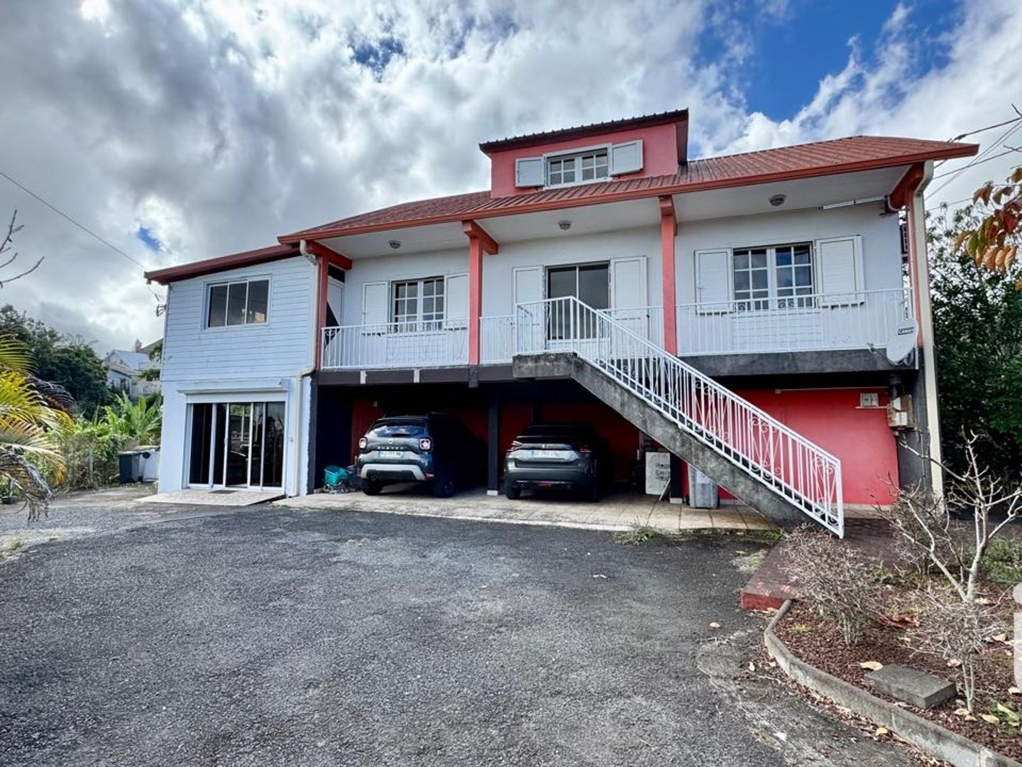 Maison 11 pièces 215 m²