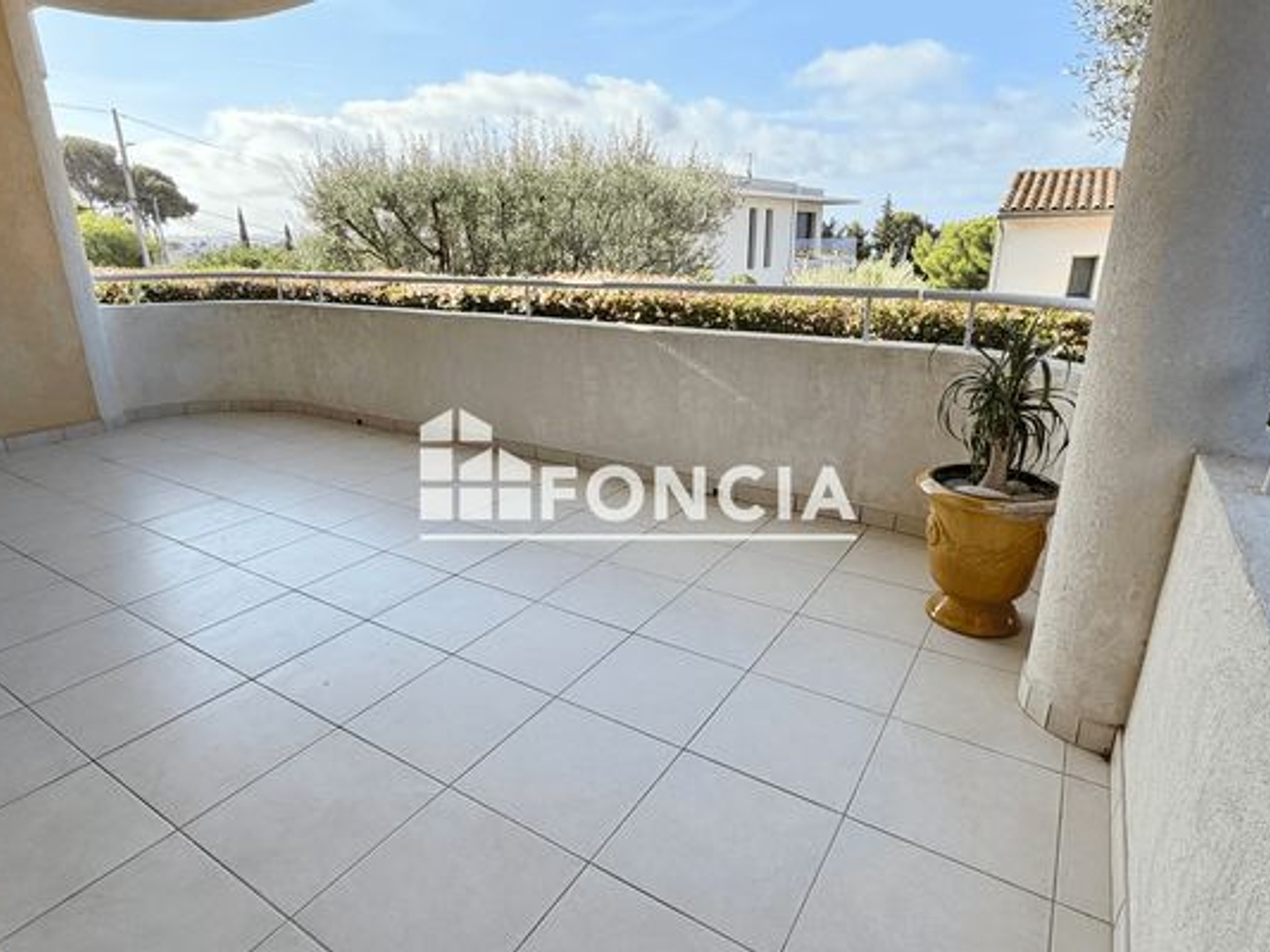 Appartement à vendre - 3 pièces - 75m2 - Bandol (83150)
