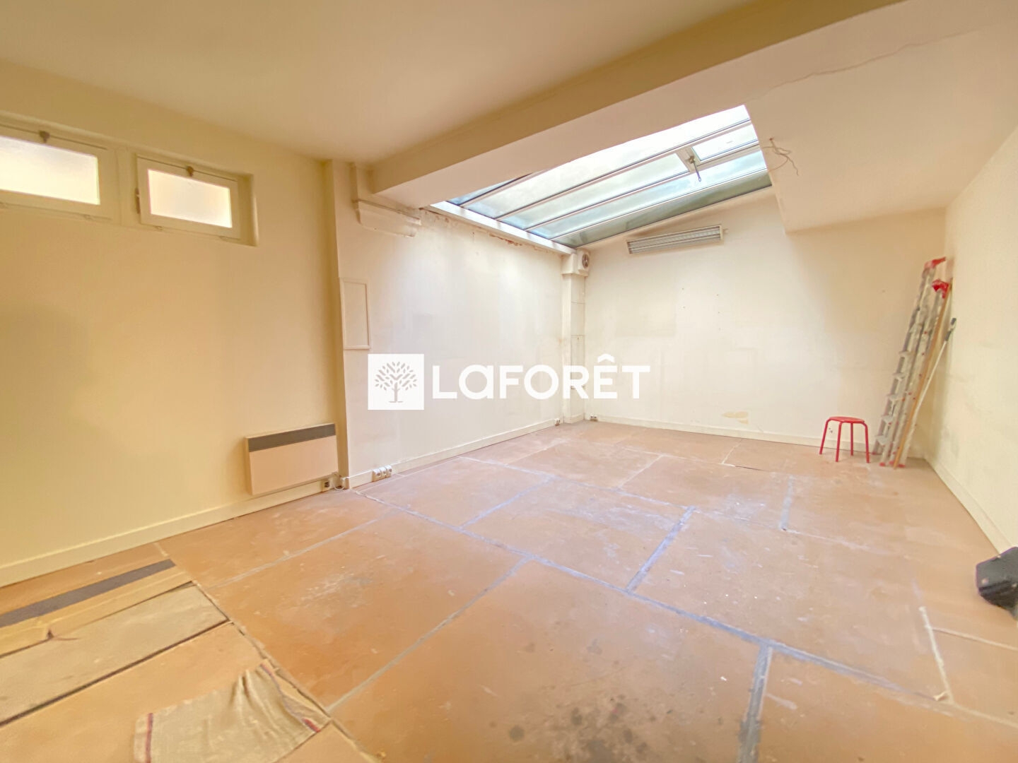 Bureaux à vendre - 1 pièce - 40m2 - Paris 11e (75011)