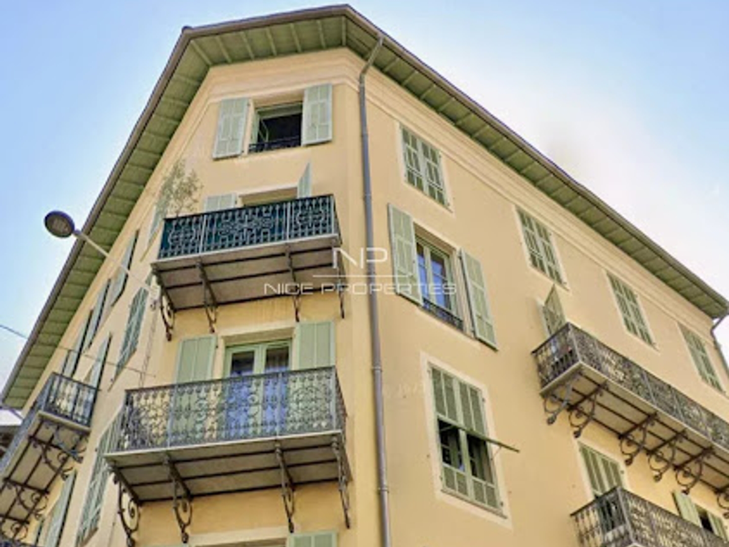 Maison à vendre - 28 pièces - 663m2 - Nice (06300)