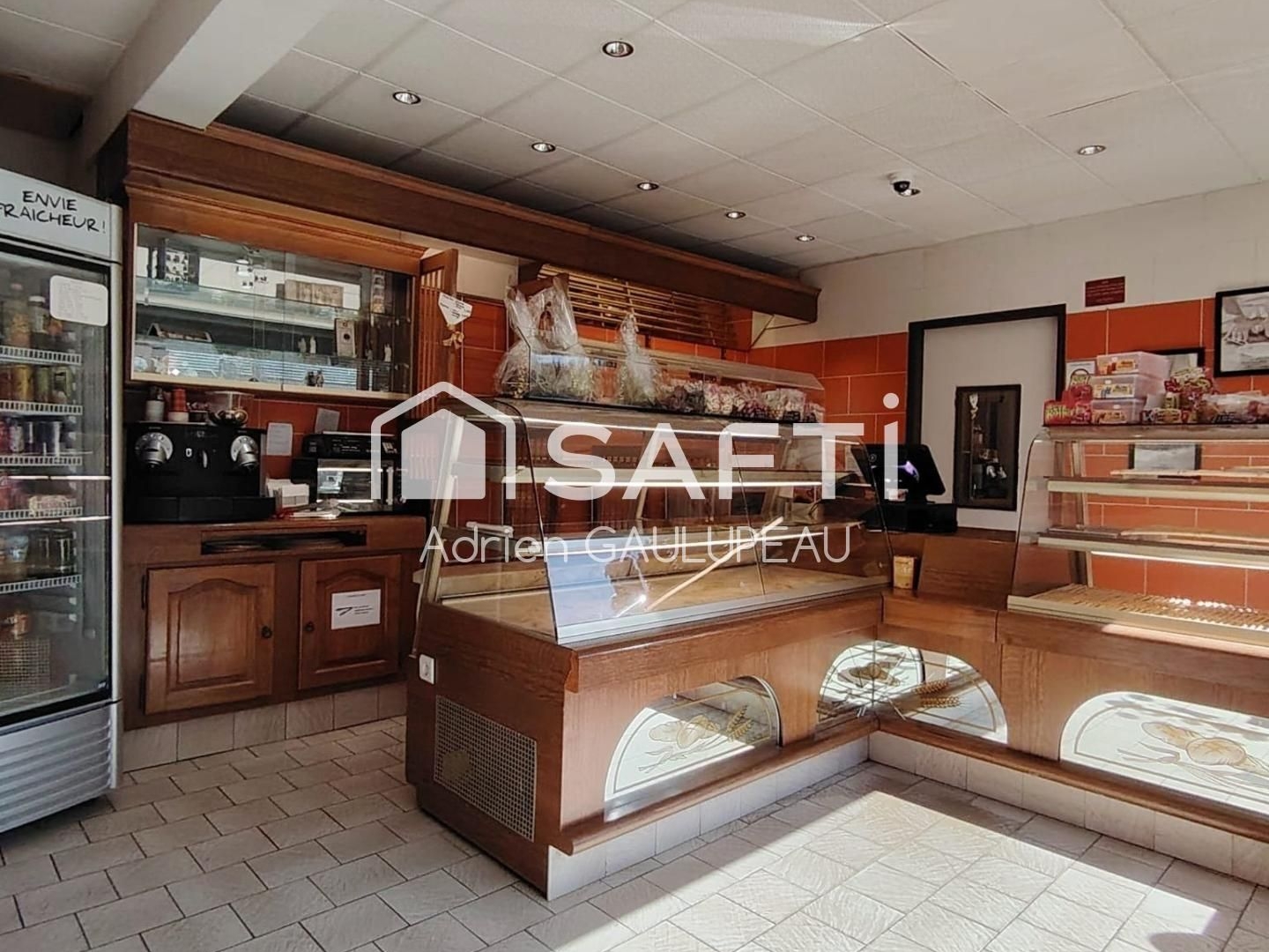 Bureaux à vendre - 6 pièces - 205m2 - Faverolles (28210)
