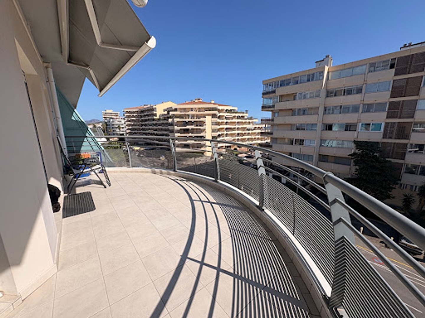 Appartement à vendre - 4 pièces - 95m2 - Fréjus (83600)