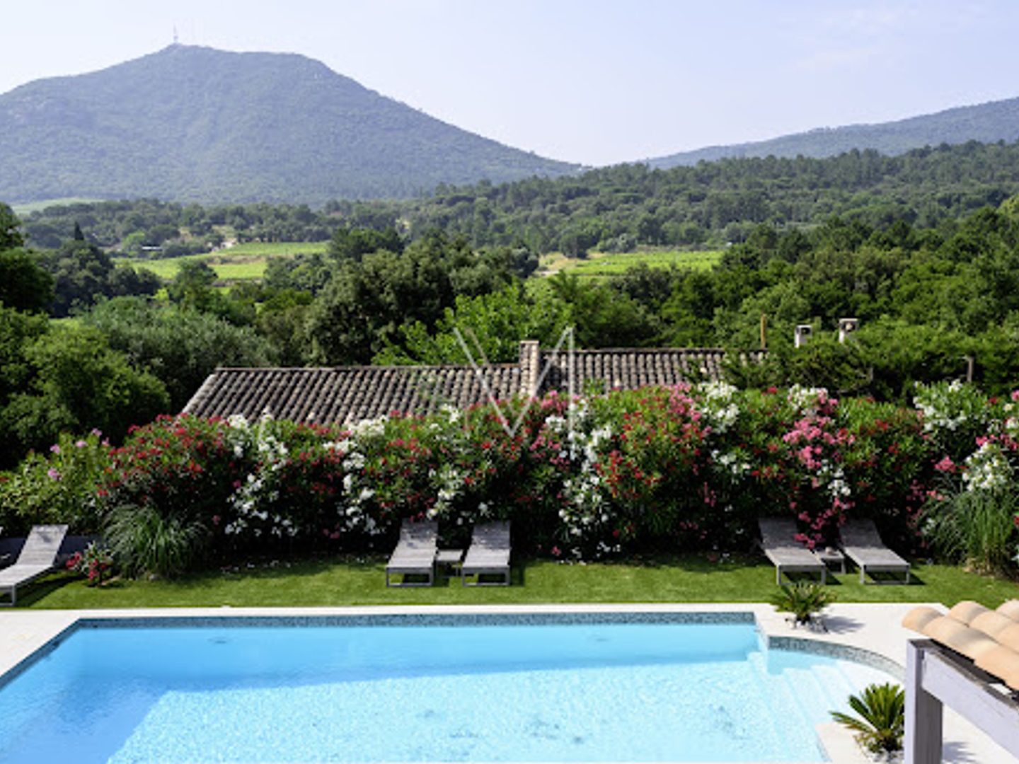 Villa 5 pièces 170 m²