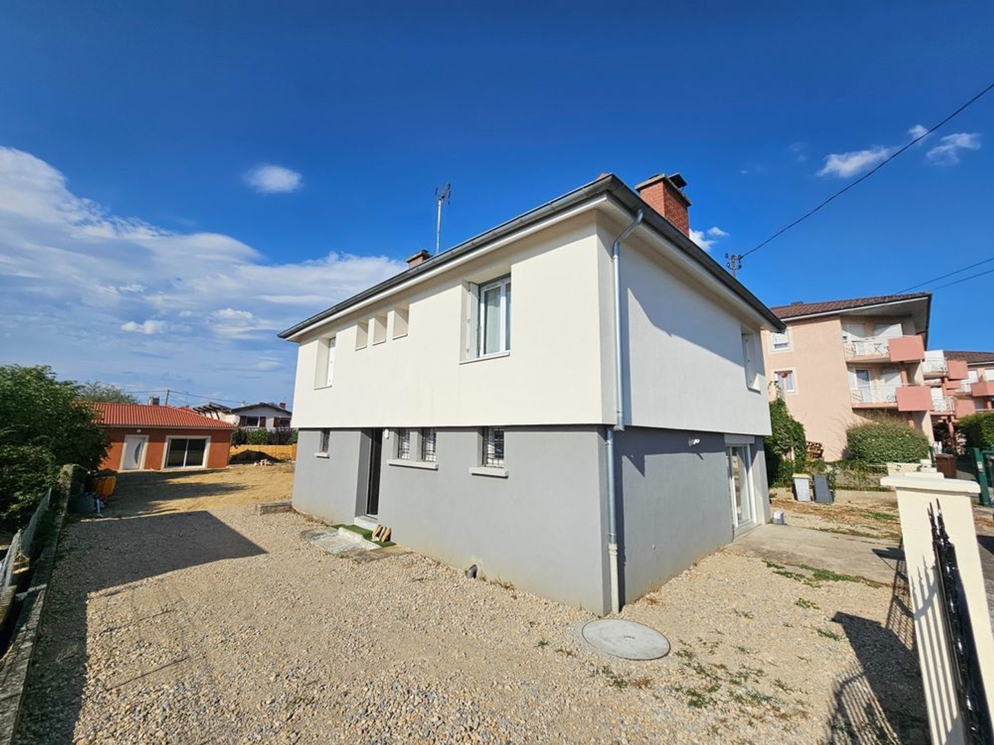 Maison T6 quartier calme