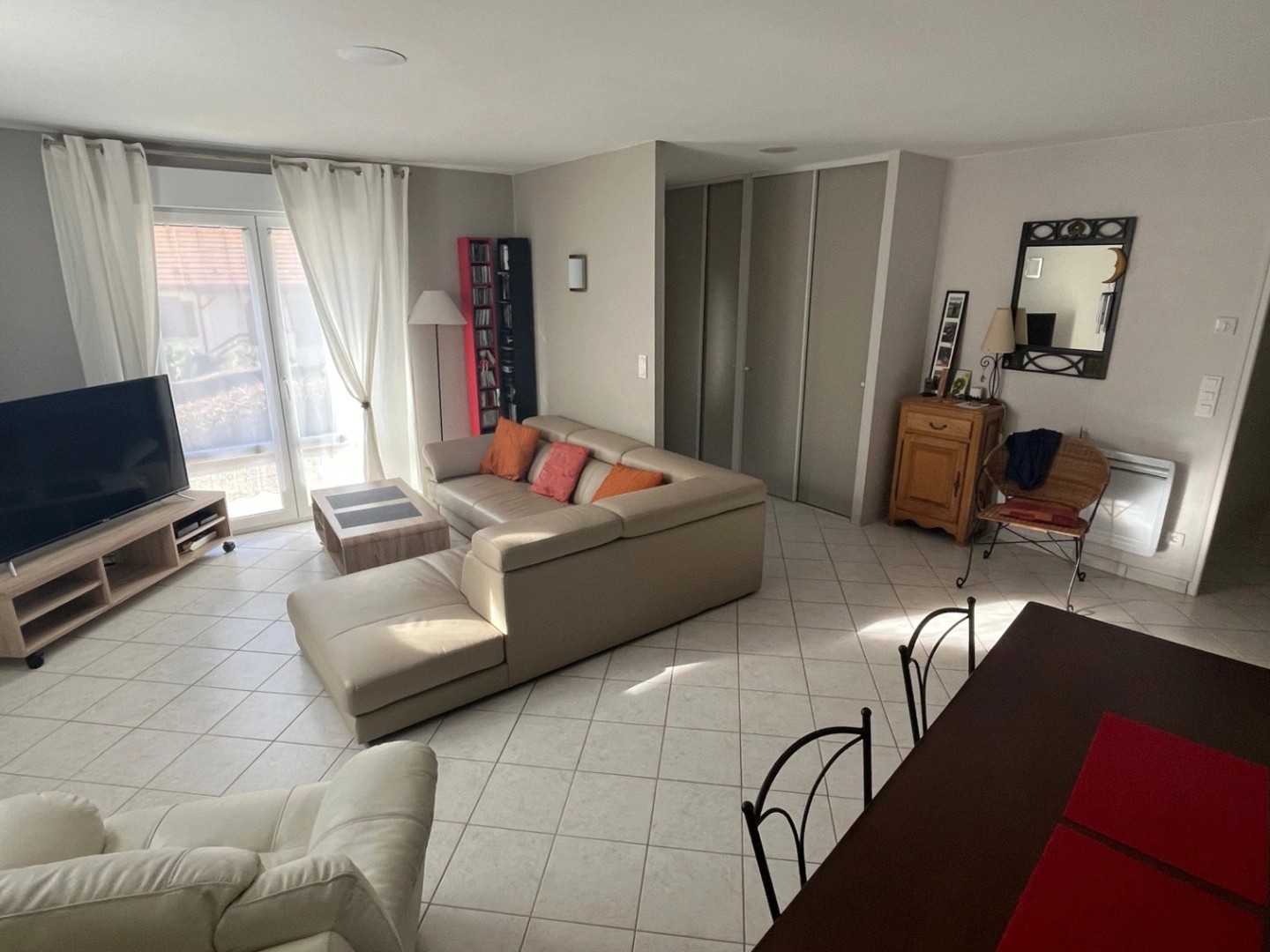 Rare à la vente: pavillon de plain-pied avec garage !