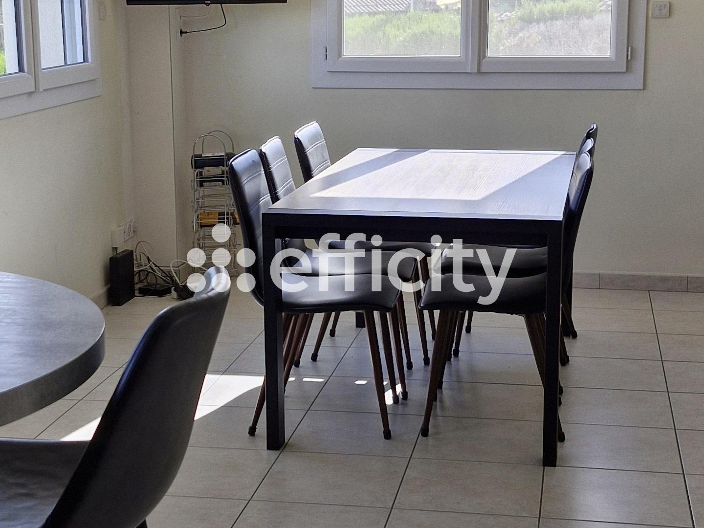 Maison à vendre - 5 pièces - 115m2 - La Côte-Saint-André (38260)