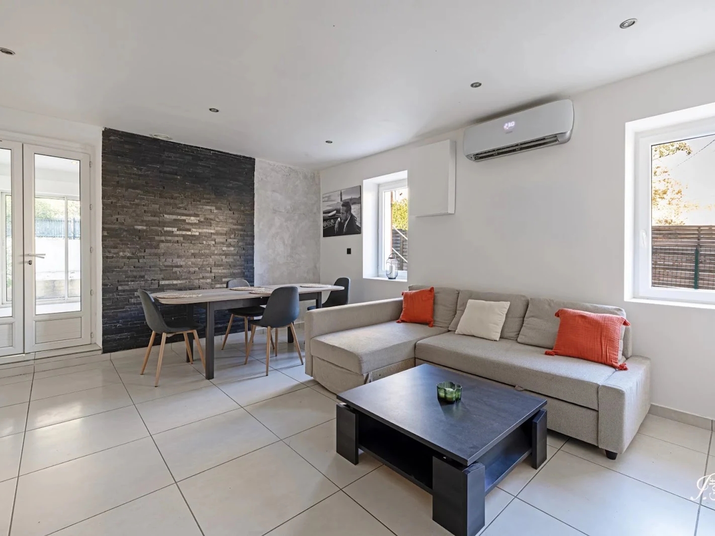 Appartement à vendre - 3 pièces - 62m2 - Marseille 11e (13011)