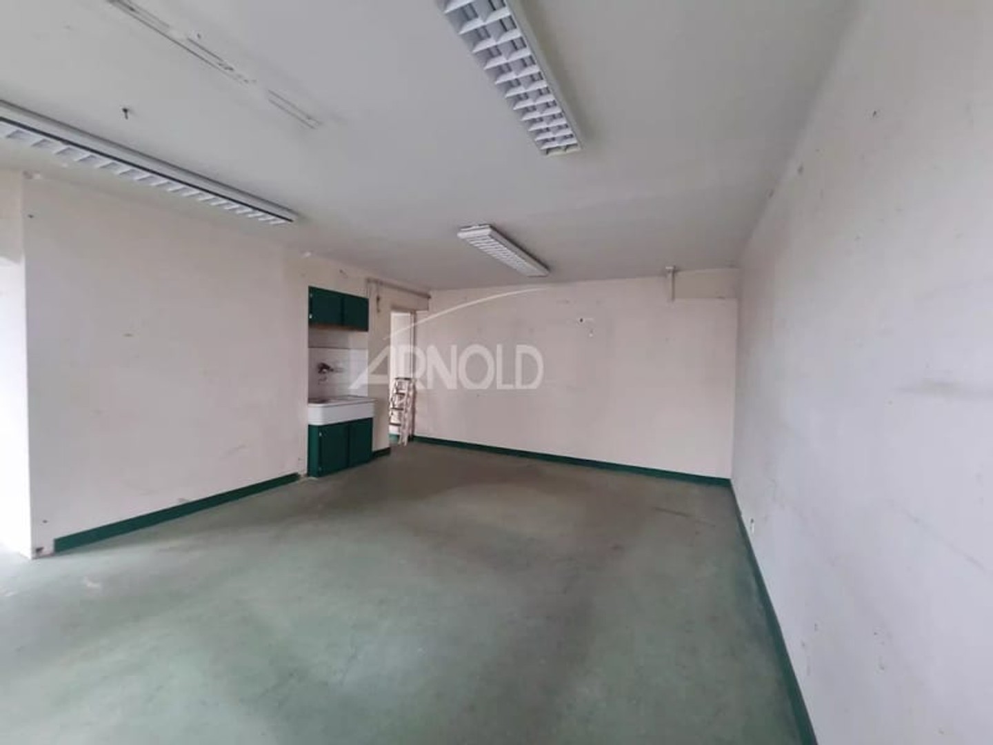 Parking/Garage/Box 250 m²