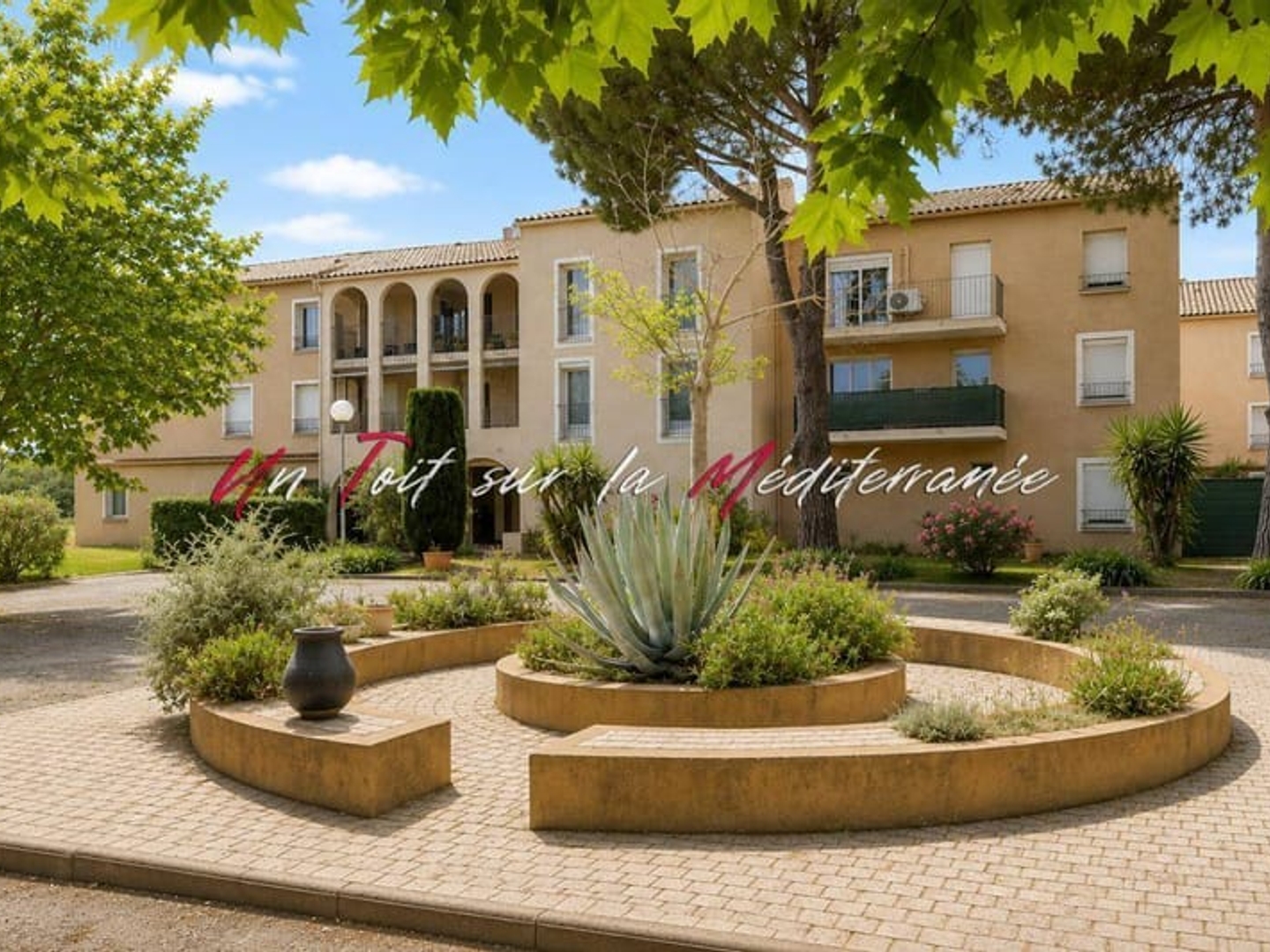 Appartement type 2 de 51m2 avec balcon et cave à Fréjus