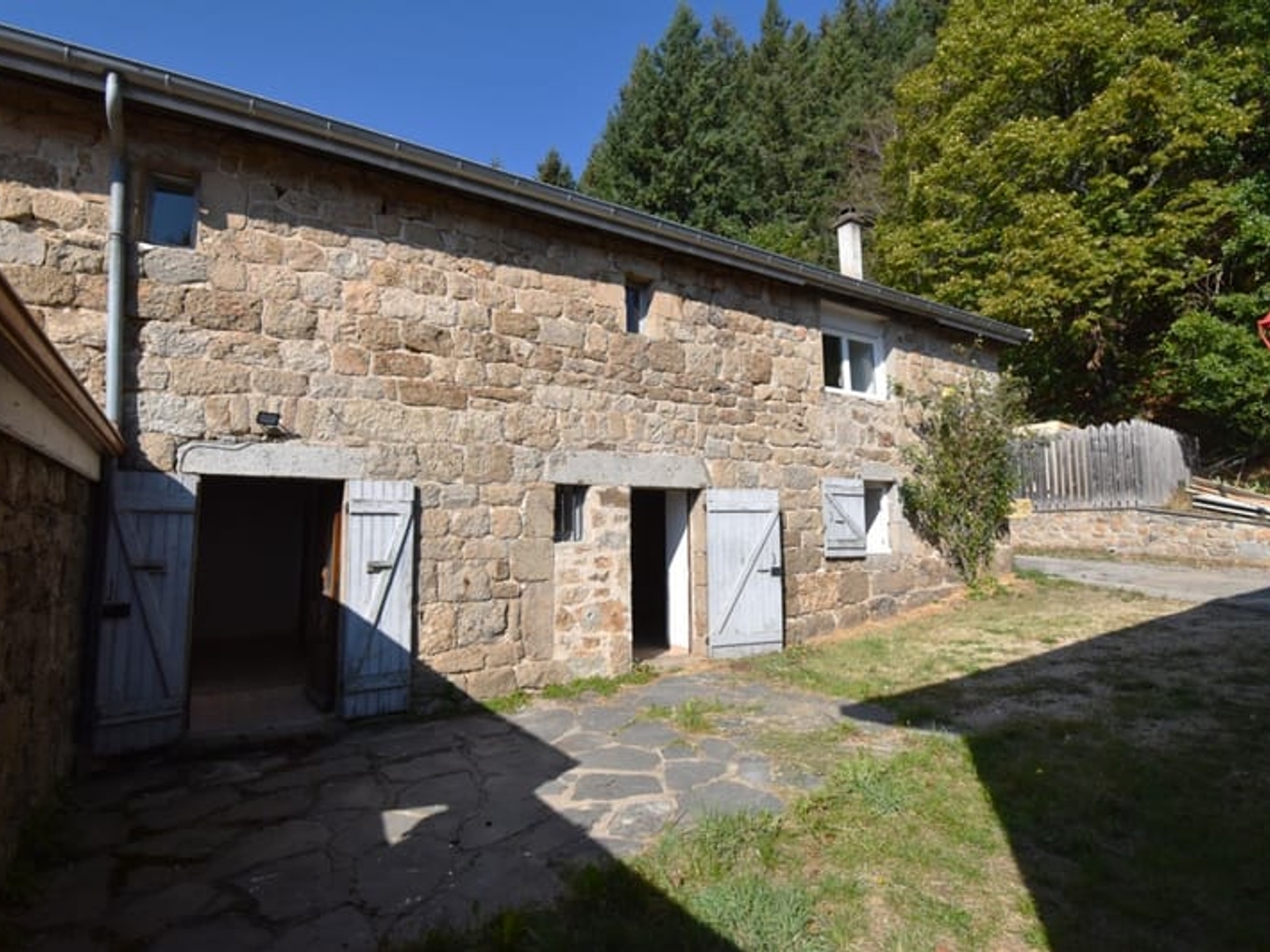 Maison à vendre - 4 pièces - 98m2 - Saint-Jean-Roure (07160)