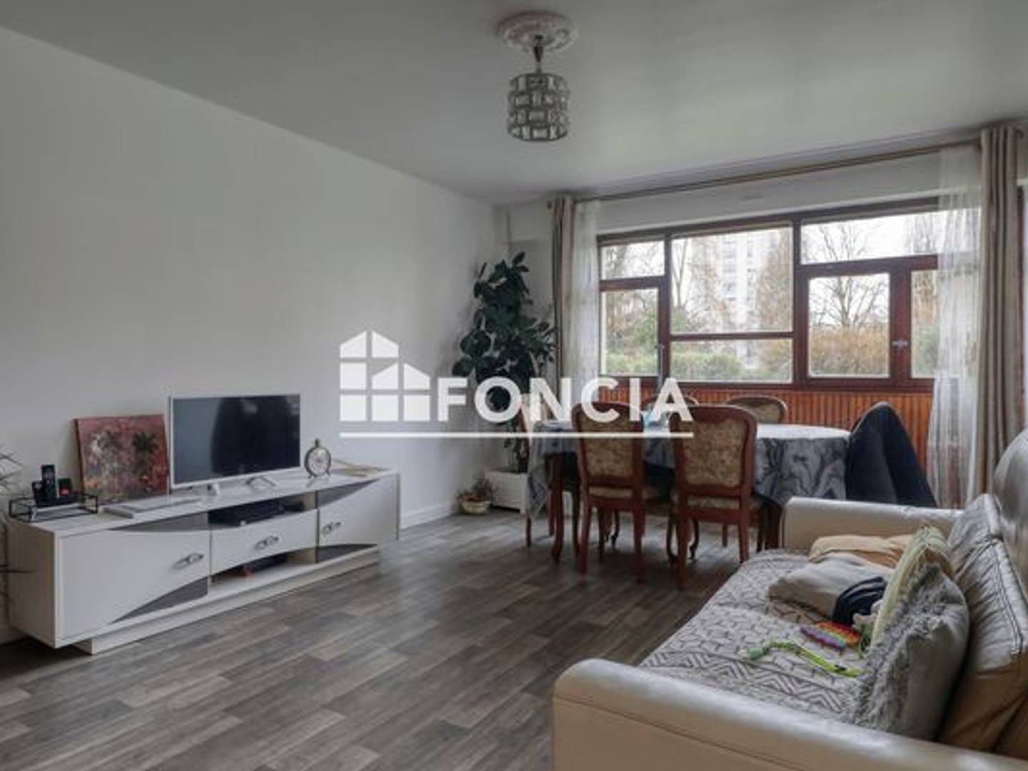 Appartement 3 pièces 77 m²