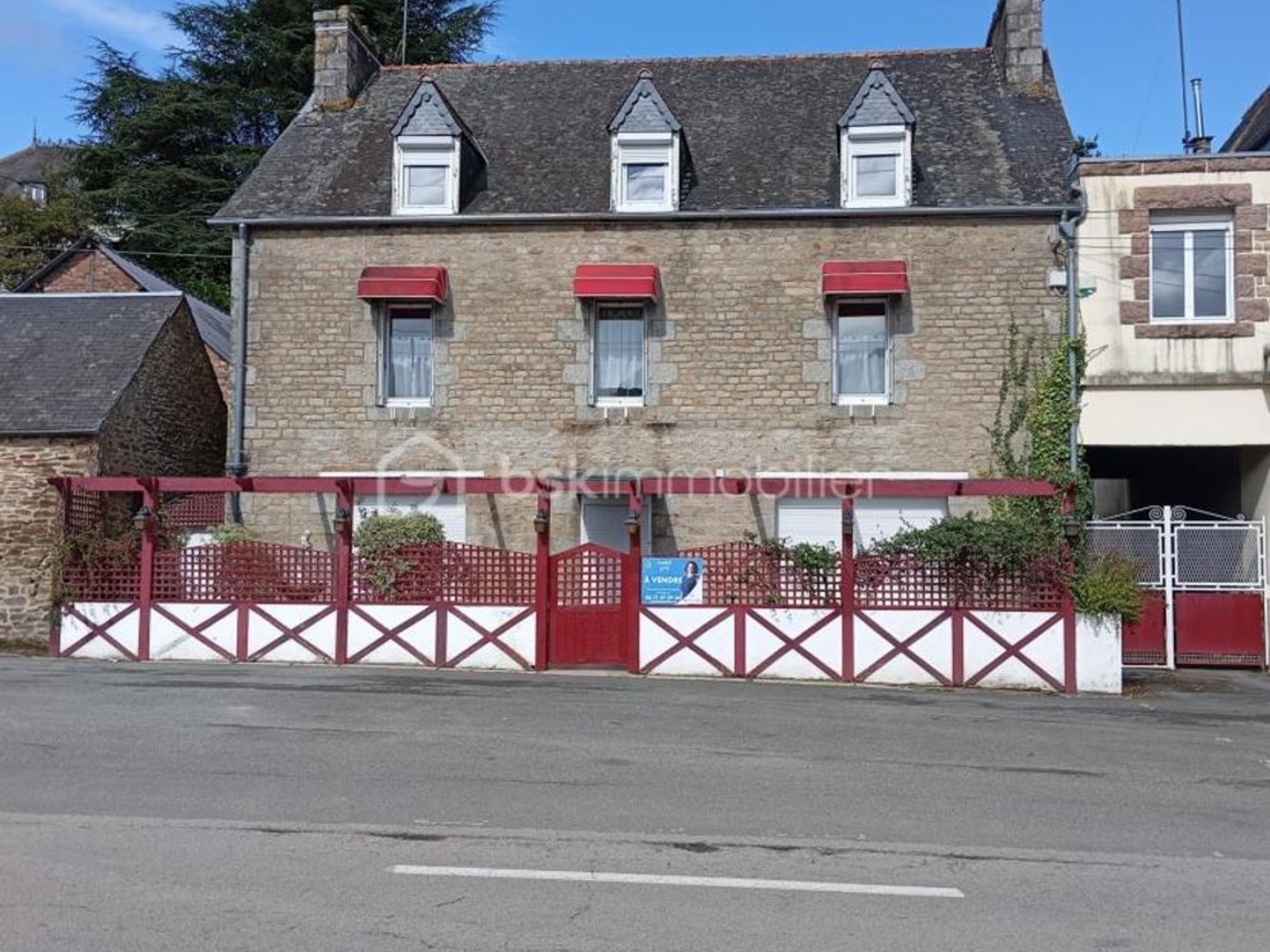 Ancien Hôtel restaurant + dépndances