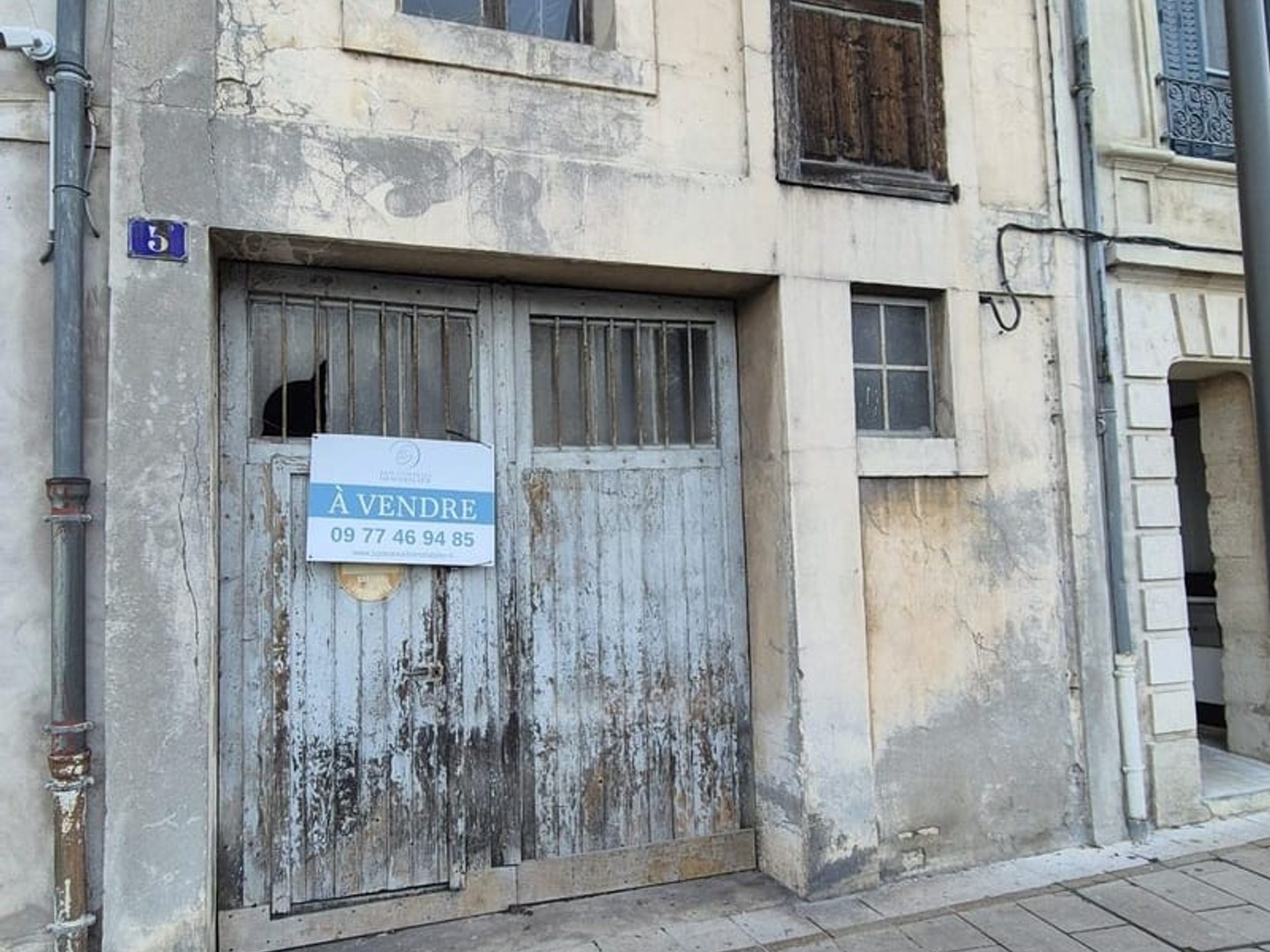 Immeuble industriel 579 m²