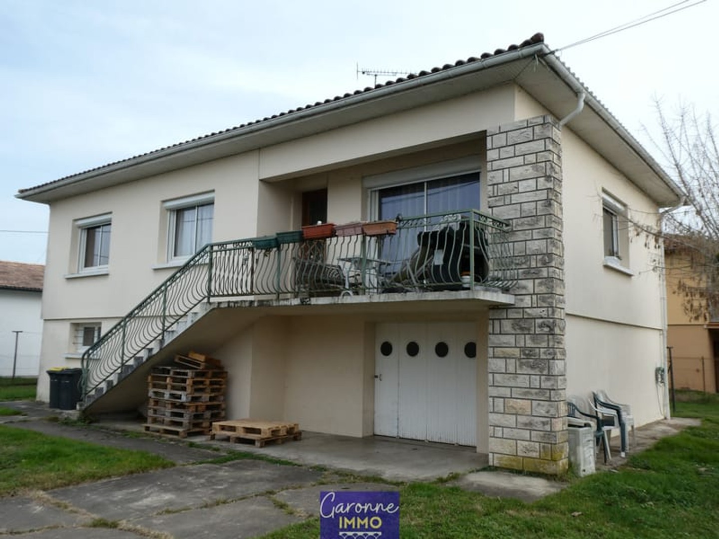 Maison sur sous sol centre ville de Tonneins