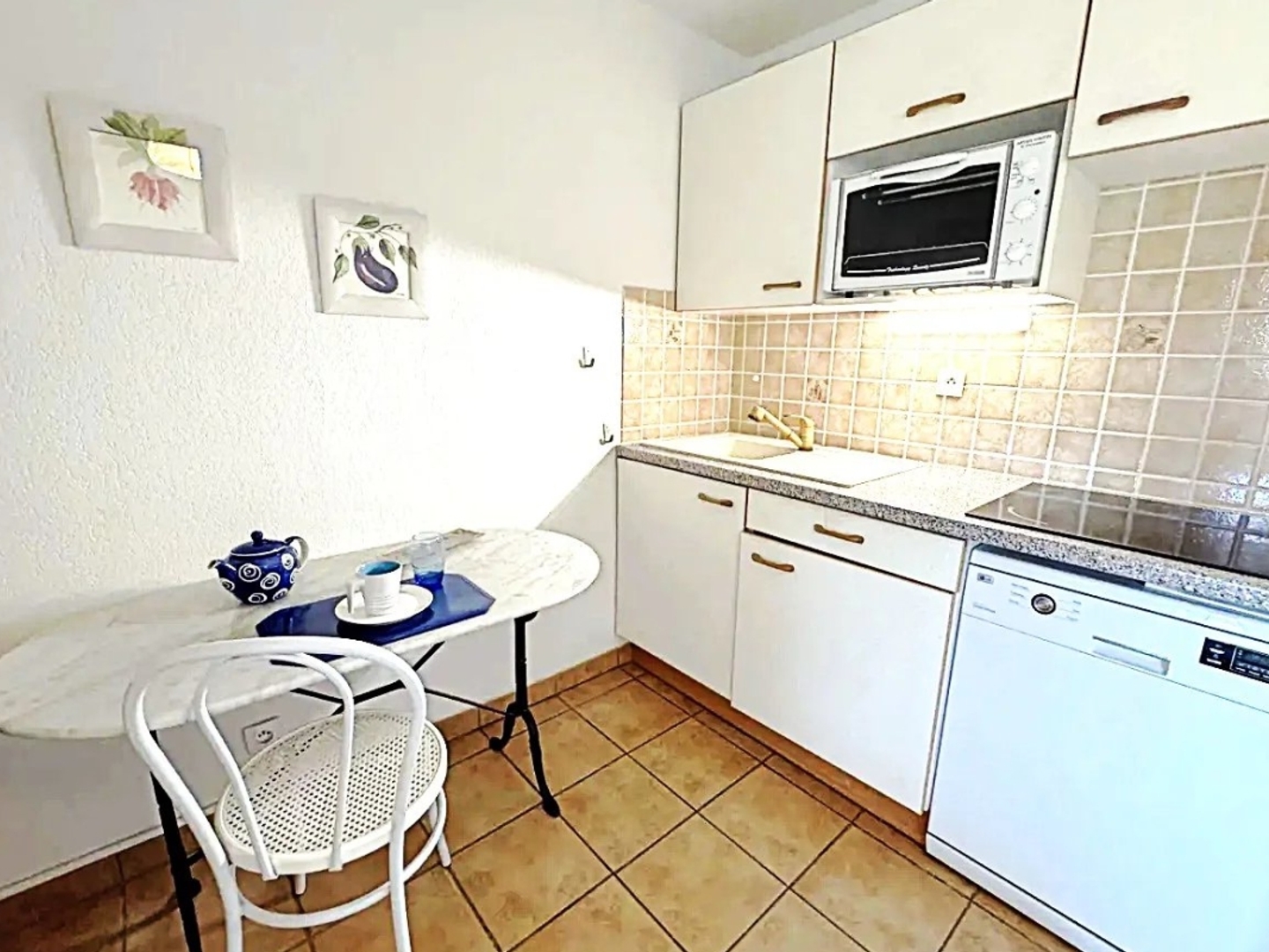 Appartement à vendre - 2 pièces - 39m2 - La Londe-Les-Maures (83250)