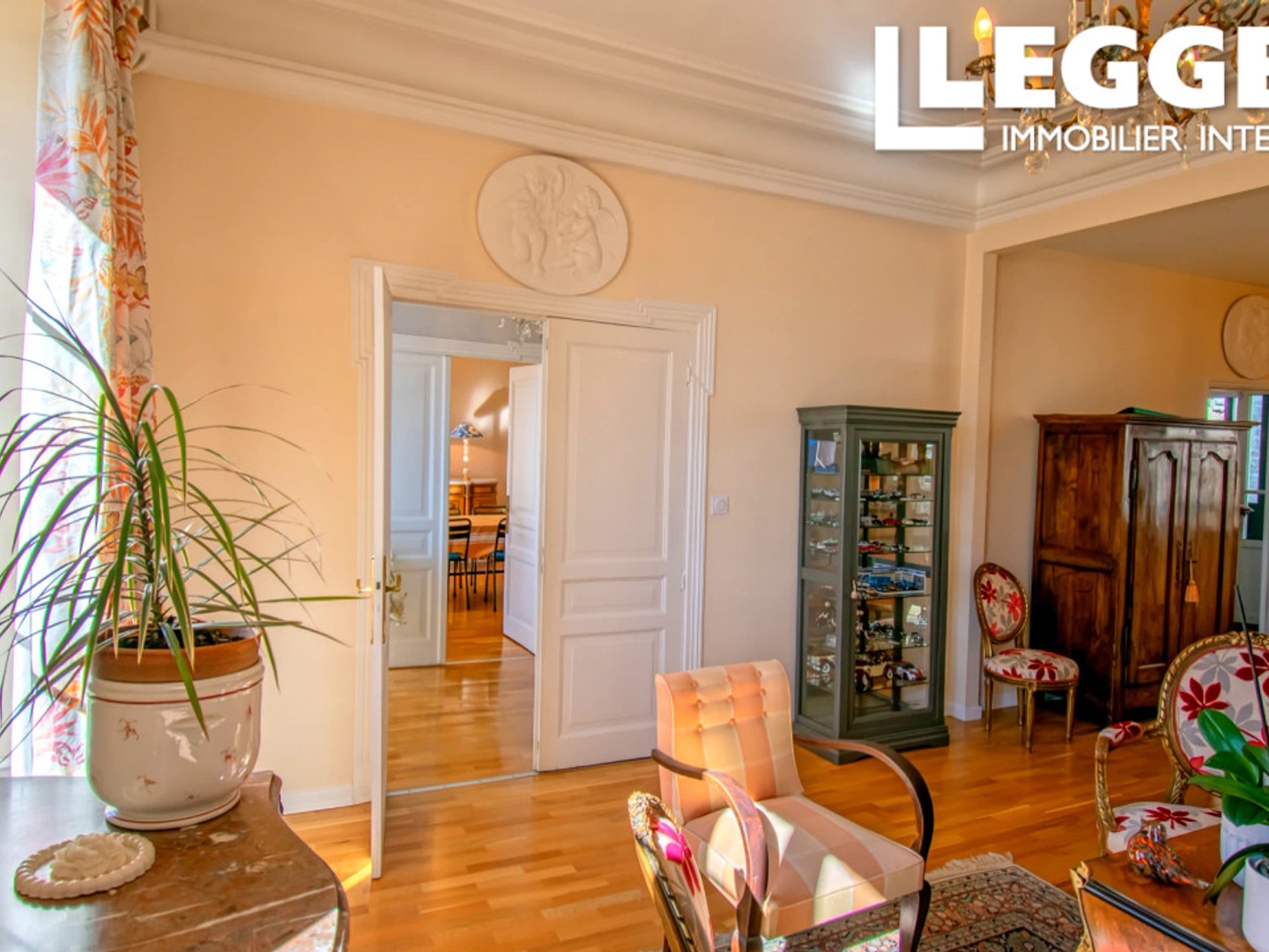 Locaux à vendre - 13 pièces - 350m2 - Meymac (19250)