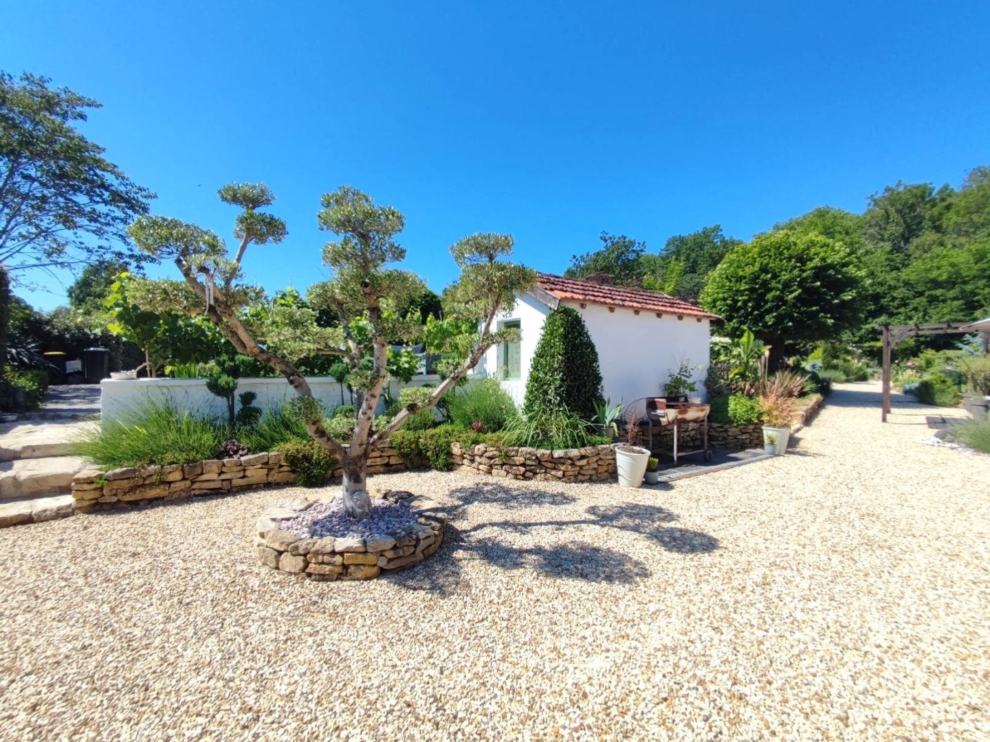 Maison à vendre - 178m2 - Nieuil (16270)
