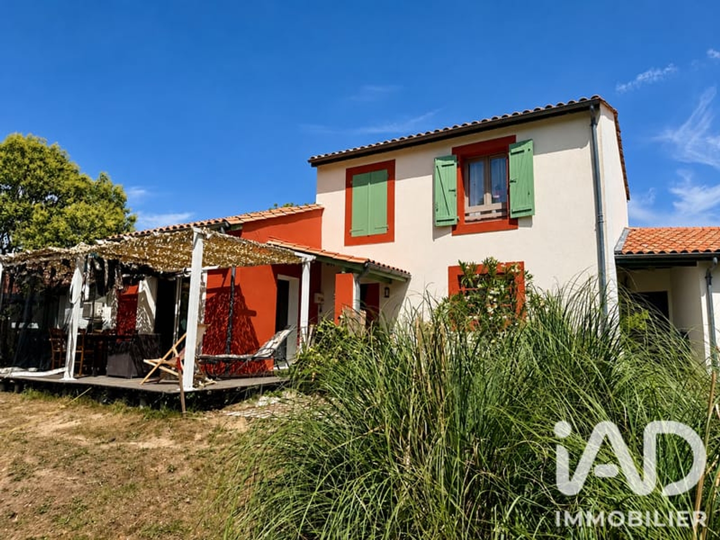 Maison à vendre - 5 pièces - 101m2 - Saint-Ciers-Sur-G... (33820)