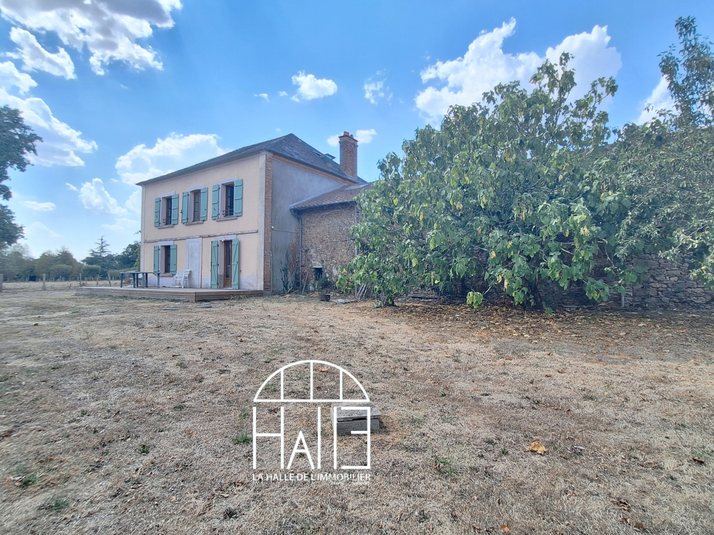 Maison à vendre - 5 pièces - 164m2 - Saint-Ouen-Sur-Ga... (87300)