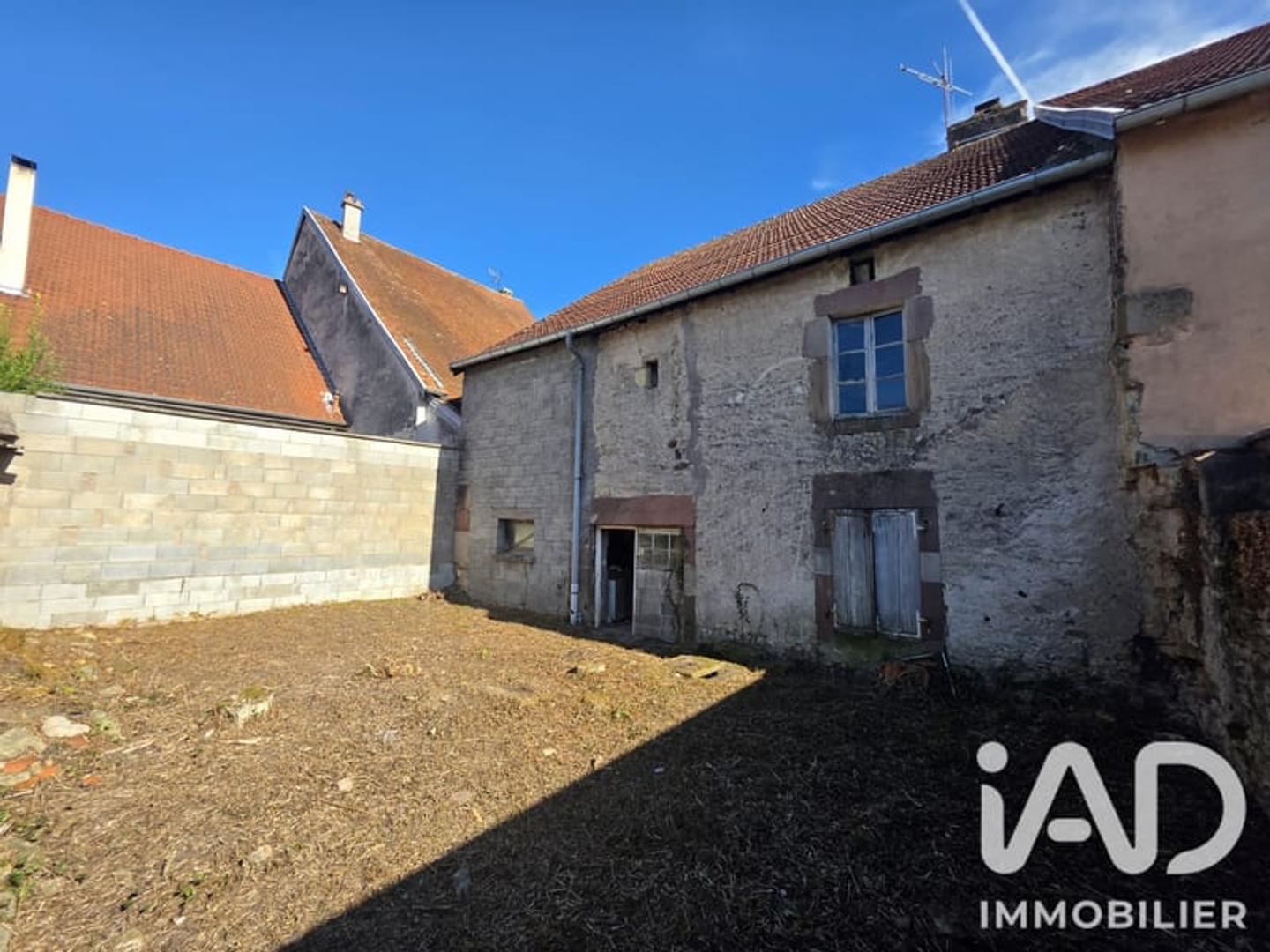 Maison à vendre - 3 pièces - 104m2 - Faverney (70160)