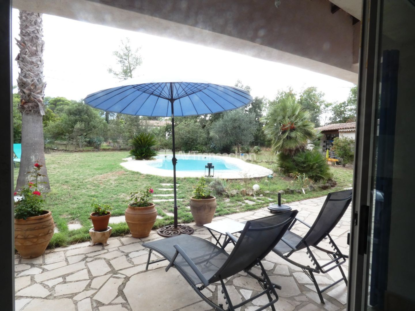 LE CANNET DES MAURES : Lumineuse villa 120m2 Piscine Jardin