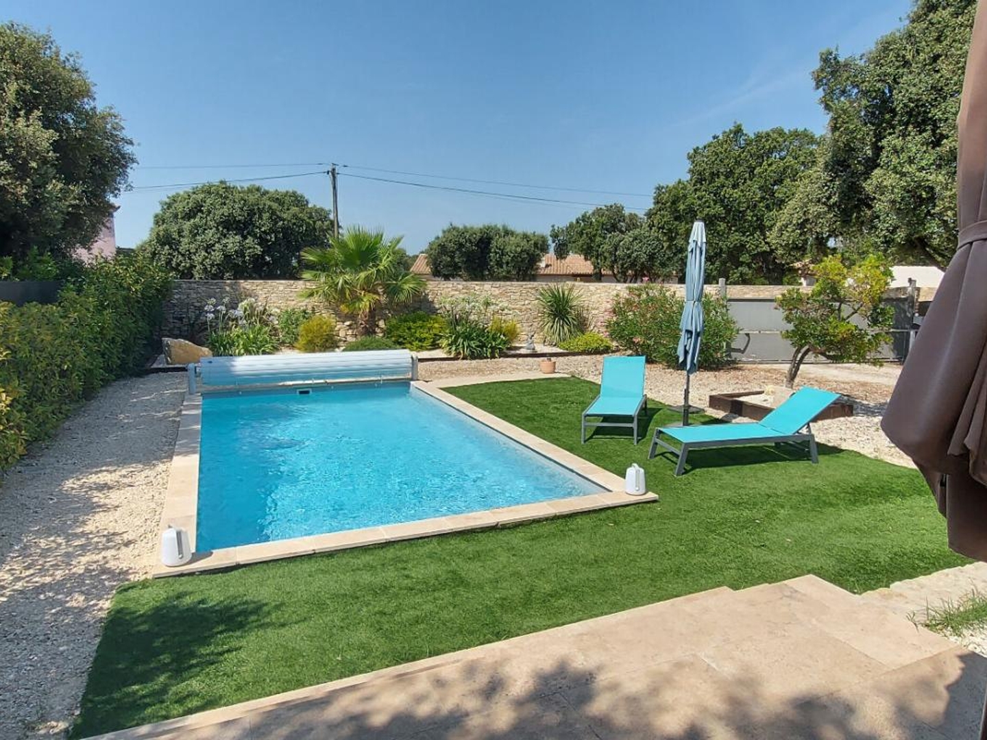30. GARD. NIMES. Belle maison contemporaine de 84 m2 sur terrain arboré de 728 m2 avec piscine quartier Carreau de Lanes
