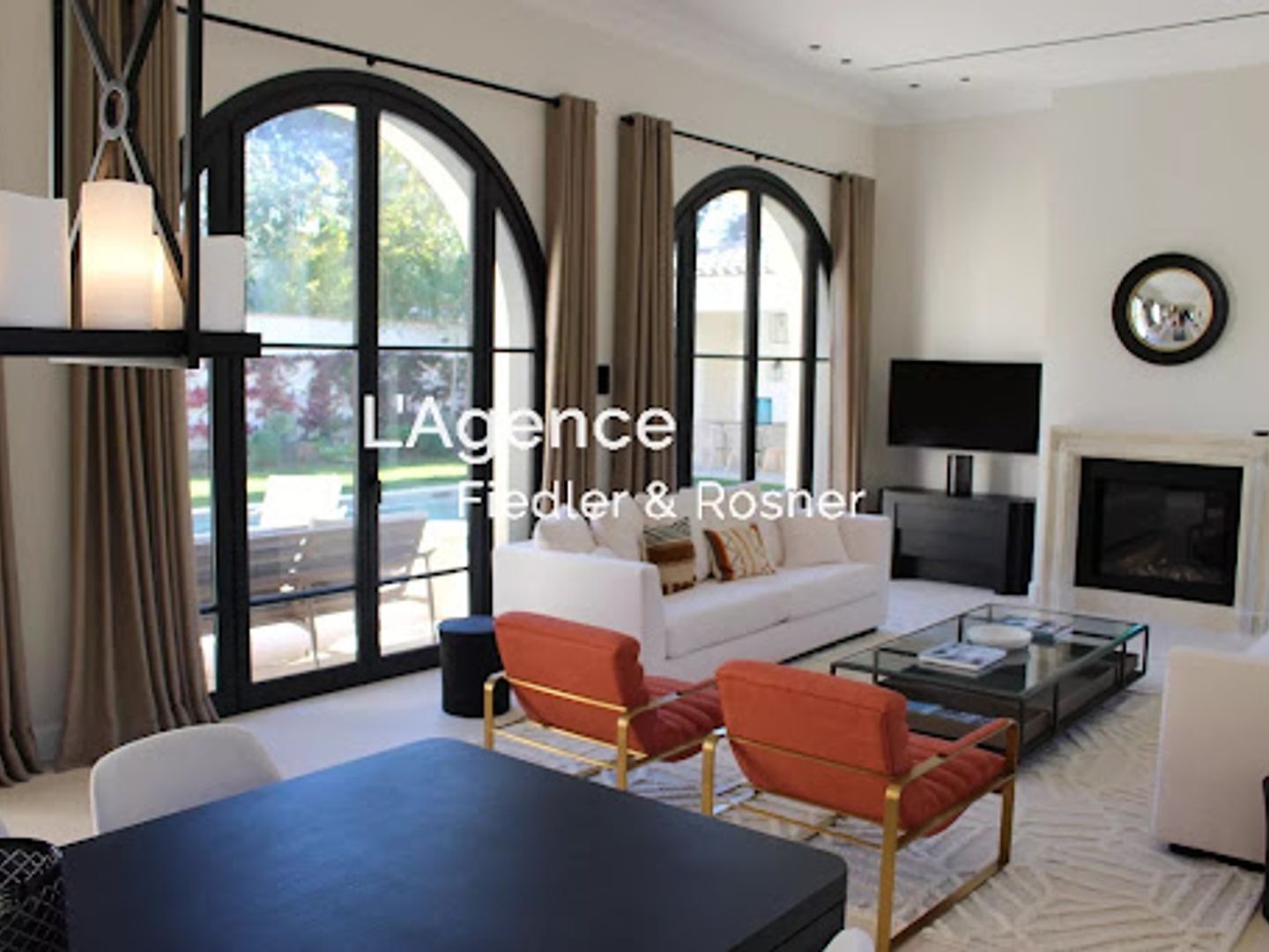 Maison à vendre - 5 pièces - 265m2 - Saint-Tropez (83990)