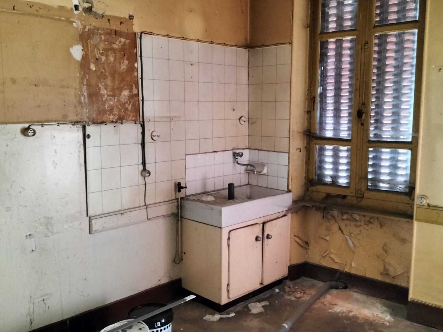 Maison à vendre - 2 pièces - 35m2 - Saint-Victor (03410)