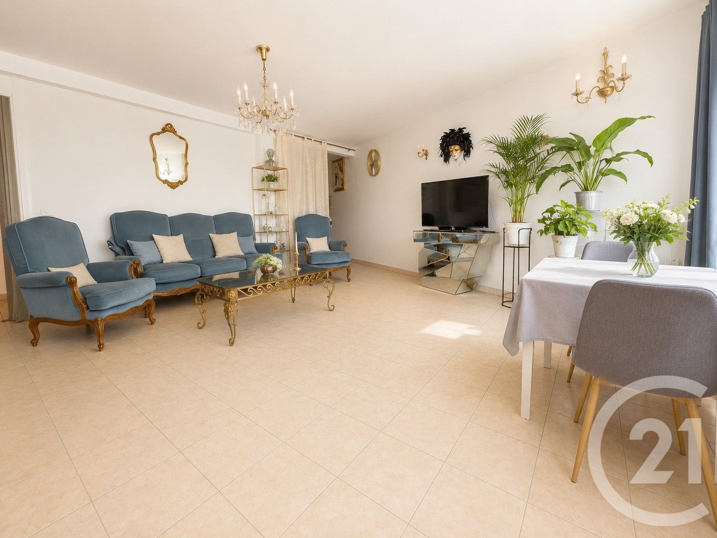Appartement à vendre - 3 pièces - 76m2 - Balaruc-Les-Bains (34540)