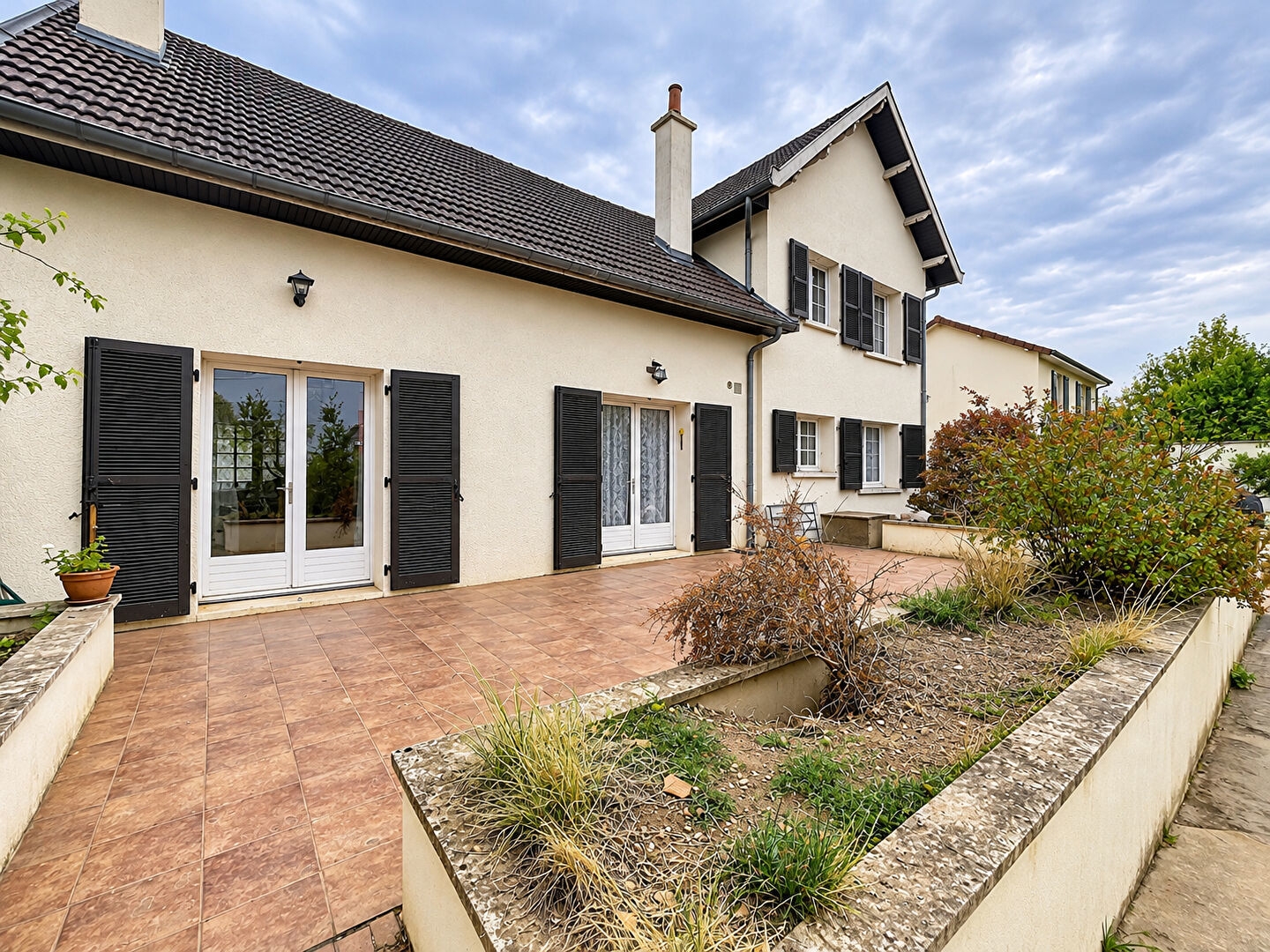 Maison à vendre - 7 pièces - 128m2 - Dijon (21000)