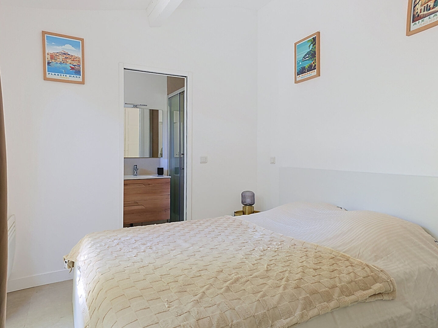 Appartement à vendre - 2 pièces - 30m2 - Saint-Rémy-De-Pro... (13210)